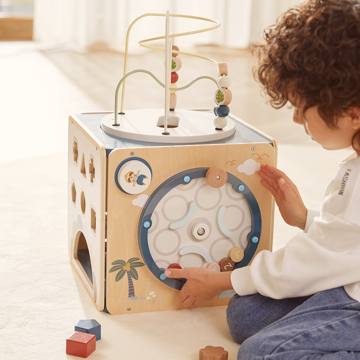 Cub Educativ Montessori din Lemn cu Activități – Jucărie Educativă pentru Copii – Maison G