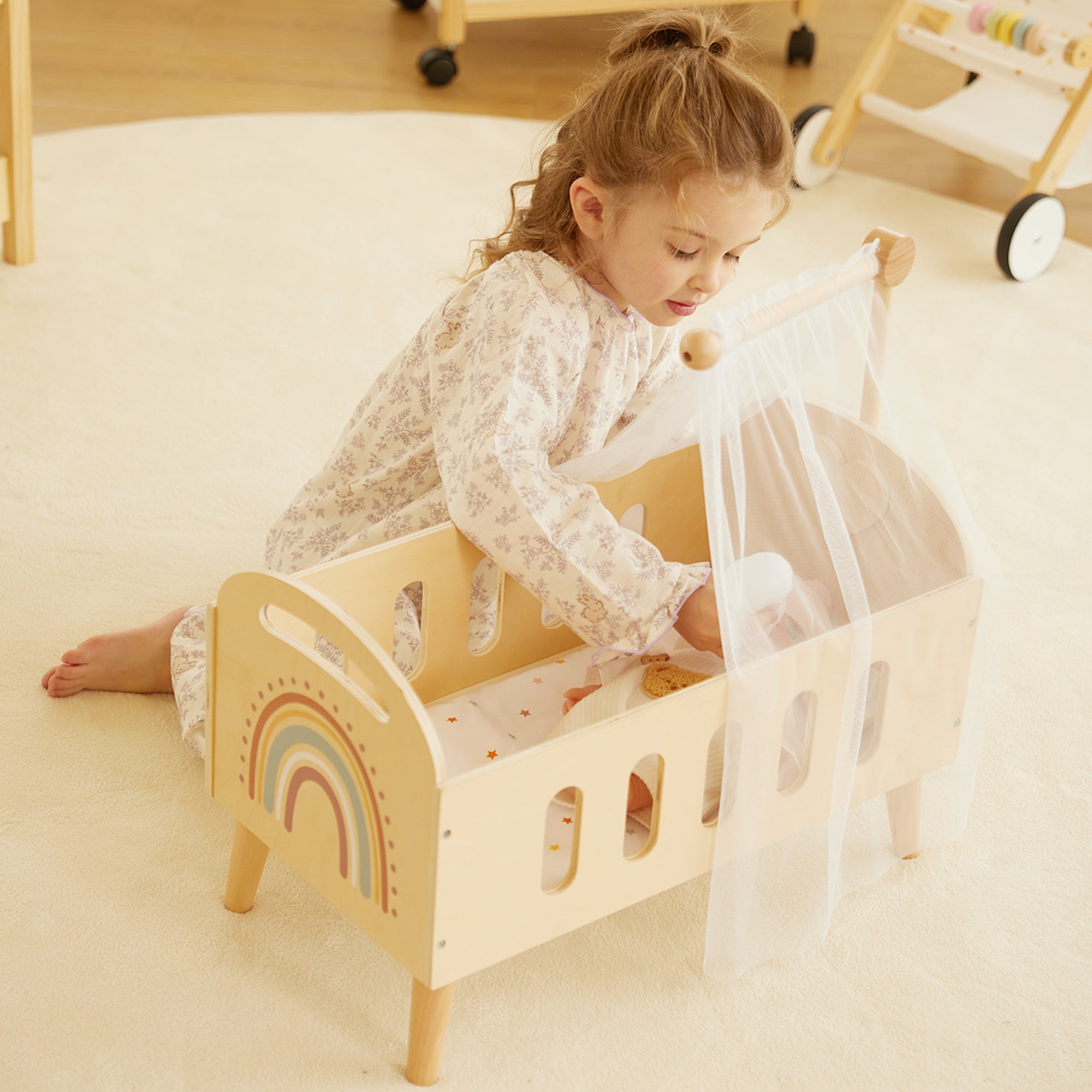 Pătuț pentru Păpuși Montessori din Lemn pentru Copii – Joc de Rol și Imaginație – Maison G