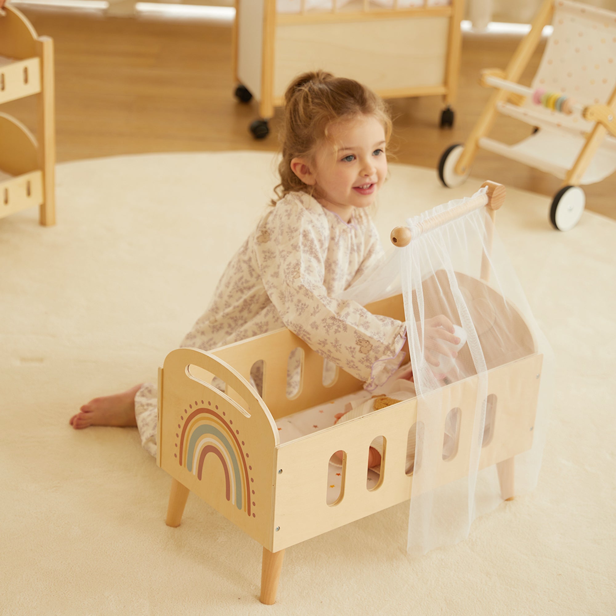 Pătuț pentru Păpuși Montessori din Lemn pentru Copii – Joc de Rol și Imaginație – Maison G